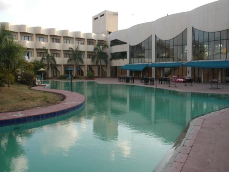 Meuse Jupiter Business And Luxury Hotel Nashik Exterior photo